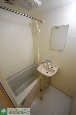 レオパレスフルール西綾瀬の物件内観写真